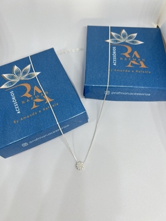 COLAR PONTO DE LUZ CRAVEJADO