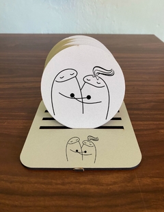 PORTA COPO PERSONALIZADO MDF OU NEOPRENE – AMOR / APAIXONADOS / CASAL - comprar online