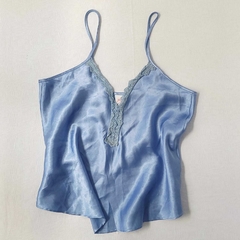 Blusa azul cetim com renda M/G