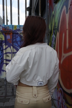CAMPERA CROP ALO en internet