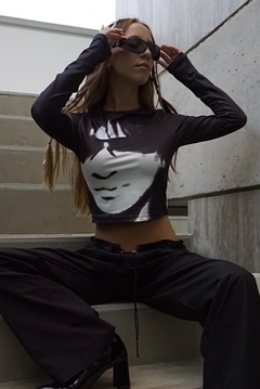 REMERA B&W