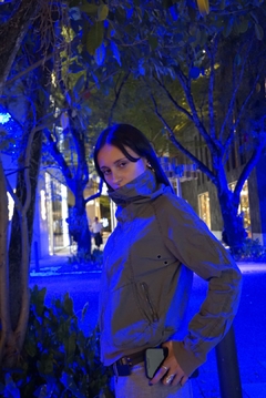 CAMPERA MILITAR ROMPEVIENTO en internet