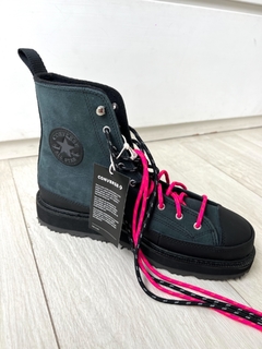 CONVERSE brand new - SHOUT1