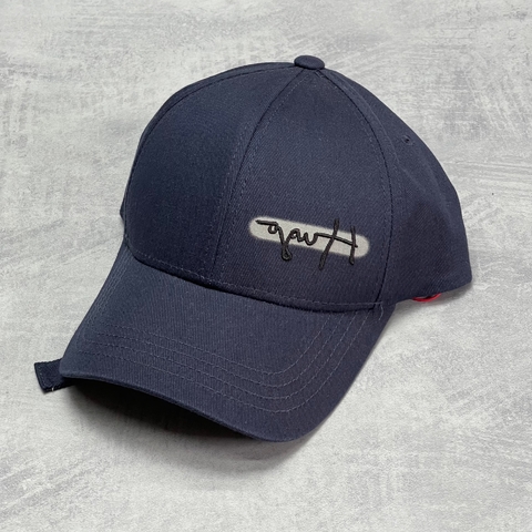 Boné Hugo Assinatura