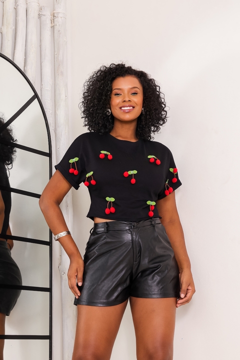 Cropped Cereja Preto - comprar online