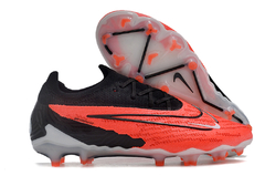 Chuteira Nike Gripknit Phantom GX Elite Campo