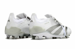 CHUTEIRA PREDATOR ELITE FOLDOVER TONGUE CAMPO PRO - NP Sports