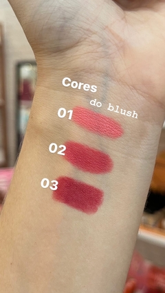 Blush em bastão On the Glow - Amor Anjo na internet