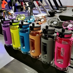 Uzspace esportes garrafa de água ginásio á prova de vazamento-drop-prova-shaker portátil chaleira de viagem ao ar livre bebida de plástico garrafa bpa - comprar online