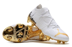 Chuteira Campo Puma Future Z 1.1 Branco e Dourado