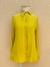 CAMISA AMARELA ACETINADA TAM P