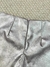 SHORTS LELI CORREIA METALIZADO TAM 42 - Espaço Premium