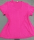 T-shirt decote redondo na internet