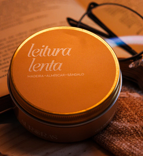 Leitura Lenta - Vela Lata 100g