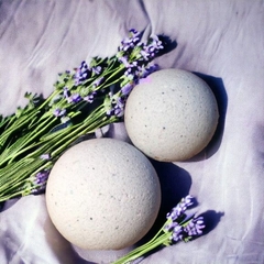 Esferas Aromáticas Para Banho - 220g - Manacá Cosméticos Naturais e Fitoterápicos