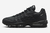 Air Max 95 "Triple Black" na internet