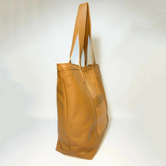 Tote Nona