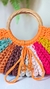 Bolsa de mão de crochê para a praia colorida