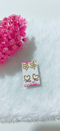 Dueto Brincos Flor e Coração