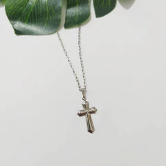 Corrente Pingente Cruz - comprar online