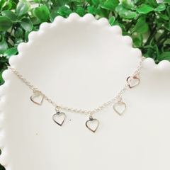 Pulseira Pingentes Corações - comprar online