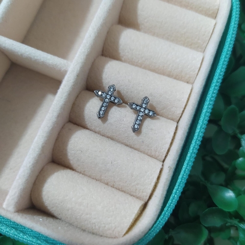 Brinco Cruz Cravejada