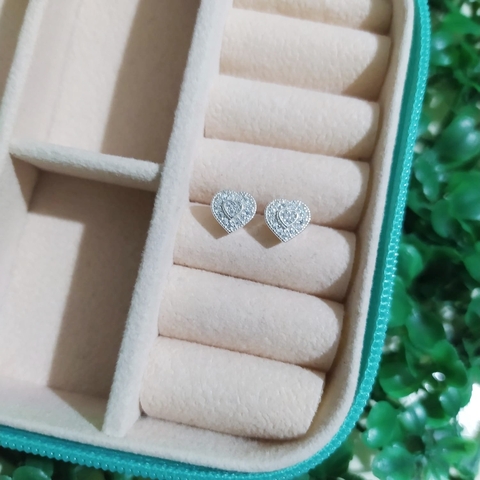 Brinco Mini Coração Cravejado