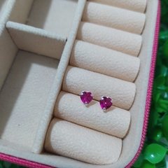Brinco Coração Pink na internet