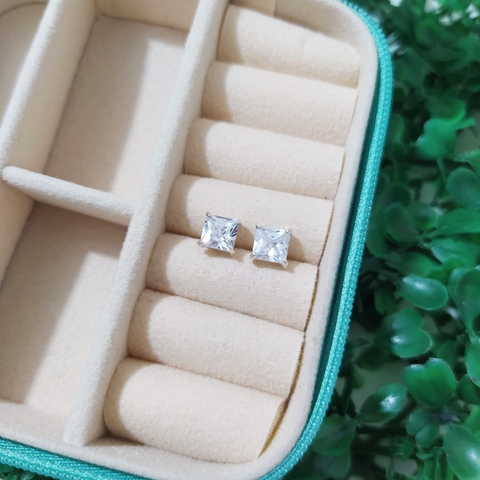 Brinco Quadrado Zircônia