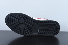 Tênis Jordan 1 Mid White Black Red