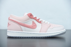 Tênis Jordan 1 Low SE Mighty Swooshers Pink - comprar online