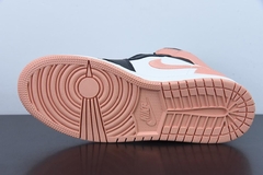 Tênis Jordan 1 Mid Arctic Orange Black Toe