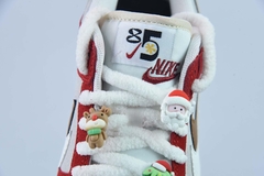 Imagem do Tênis Nike Dunk Low SE Merry Christmas
