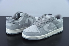 Tênis Nike Dunk Low Otomo Katsuhiro x Nike SB Steamboy OST
