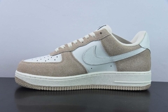 Tênis Nike Air Force 1 Low '07 na internet