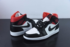 Imagem do Tênis Jordan 1 Mid Gym Red Panda