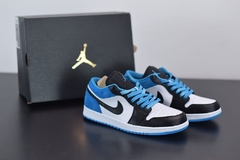 Tênis Jordan 1 Low Laser Blue