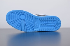 Tênis Jordan 1 Low Laser Blue