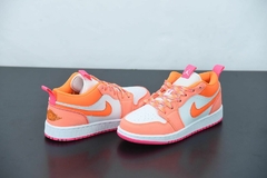Tênis Jordan 1 Low Utility Crimson Pulse