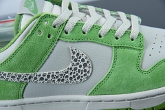 Tênis Nike Dunk Low AS Safari Swoosh Chlorophyll - loja online