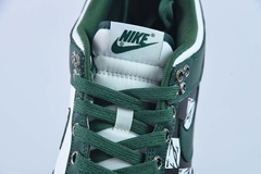 Tênis Nike Dunk Low Chrome Hearts Matty Boy Sex records - loja online