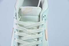 Tênis Nike Dunk Low Barely Green - loja online