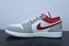 Tênis Jordan 1 Low SE Light Smoke Grey Gym Red na internet