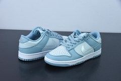 Imagem do Tênis Nike Dunk Low Clear Blue Swoosh