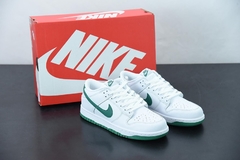 Tênis Nike Dunk Low White Green Noise