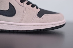 Tênis Jordan 1 Mid Iridescent - loja online