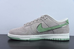 Tênis Nike Dunk Low 88 Otomo Katsuhiro x Nike SB na internet