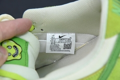 Imagem do Tênis Nike SB Dunk Low Green Apple