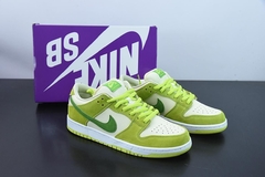 Tênis Nike SB Dunk Low Green Apple