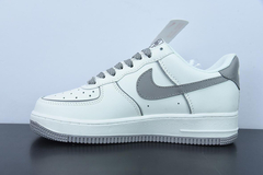 Tênis Nike Air Force 1 Low New York Yankes na internet